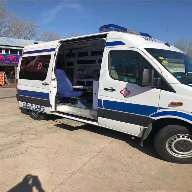鼓楼私人长途救护车出租转院回家